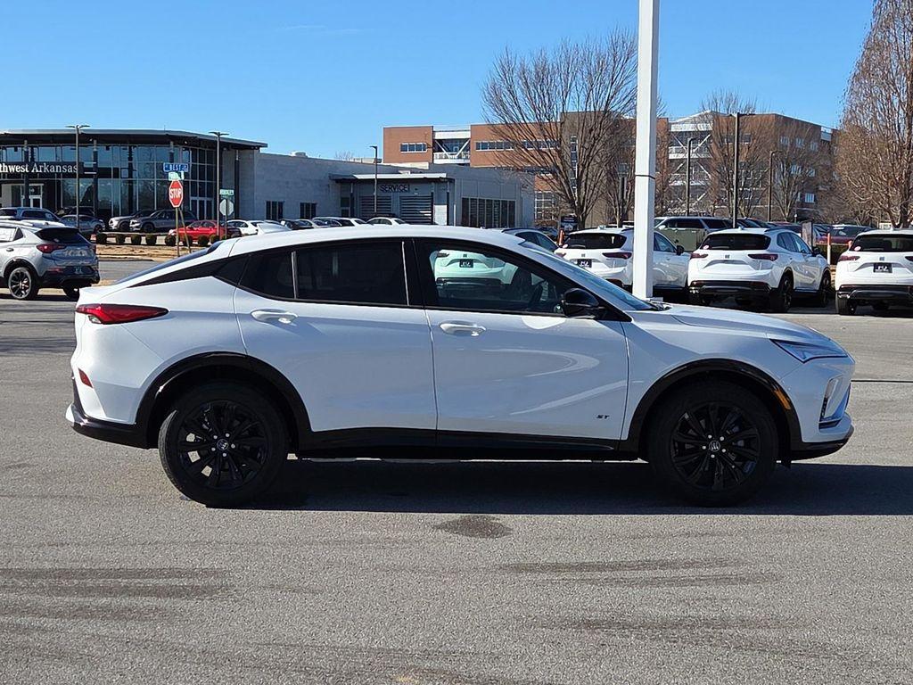 new 2026 Buick Envista car, priced at $28,613