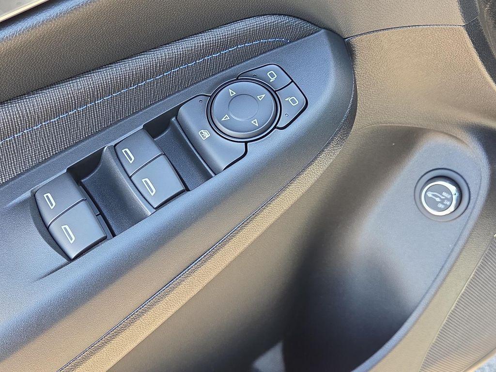 new 2026 Buick Envista car, priced at $28,613