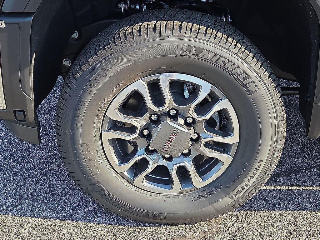 used 2025 GMC Sierra 2500 car, priced at $70,330