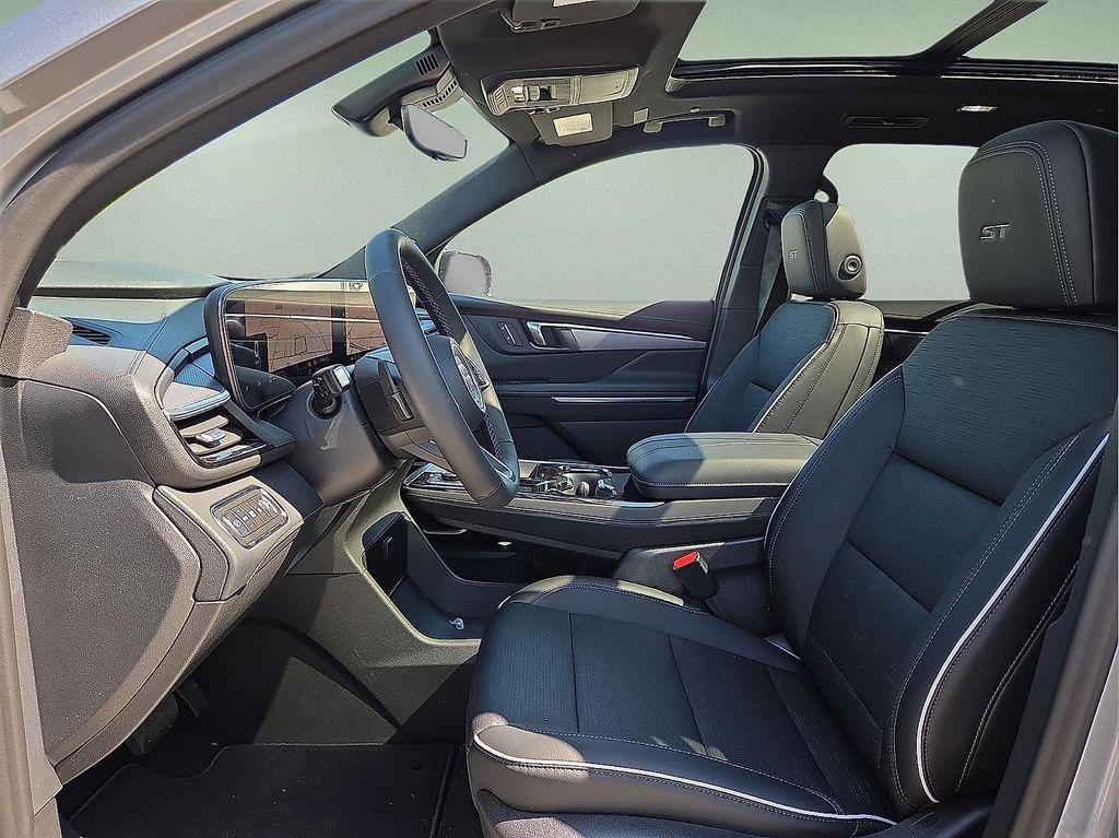 new 2026 Buick Enclave car, priced at $46,895