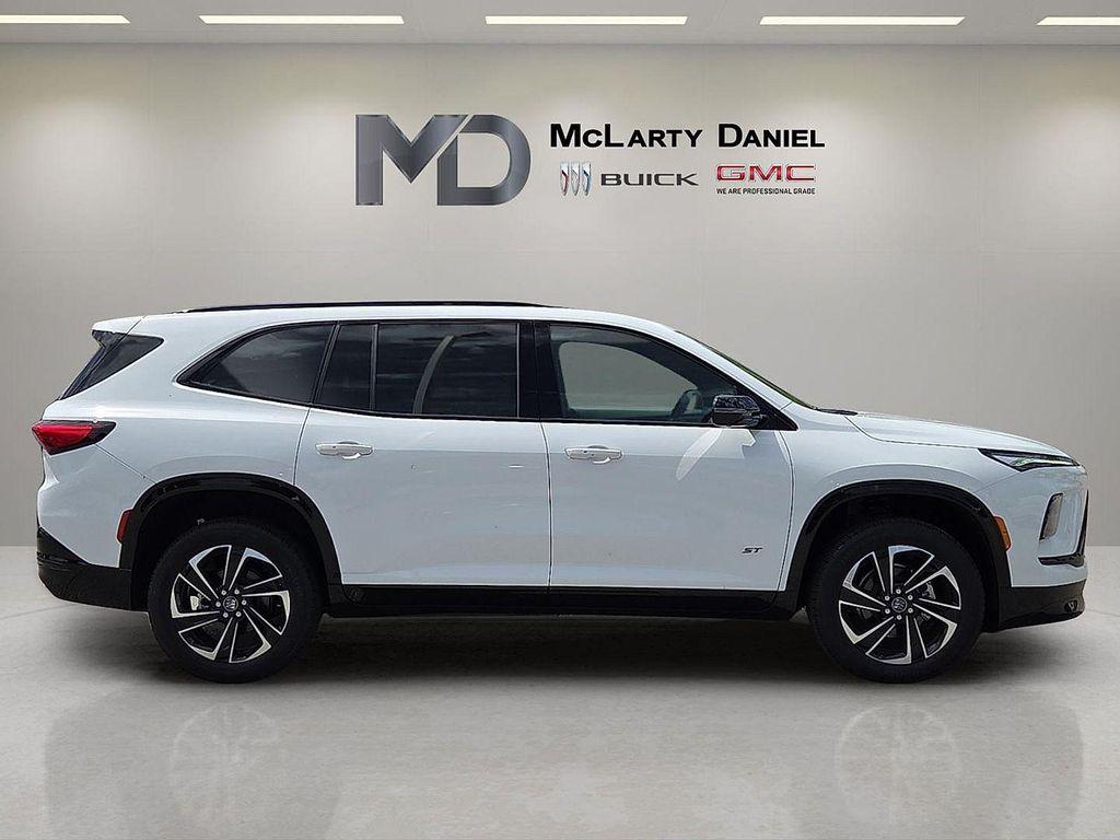 new 2026 Buick Enclave car, priced at $44,900