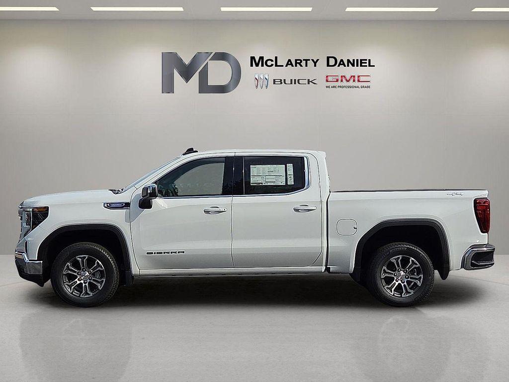 new 2026 GMC Sierra 1500 car, priced at $47,695