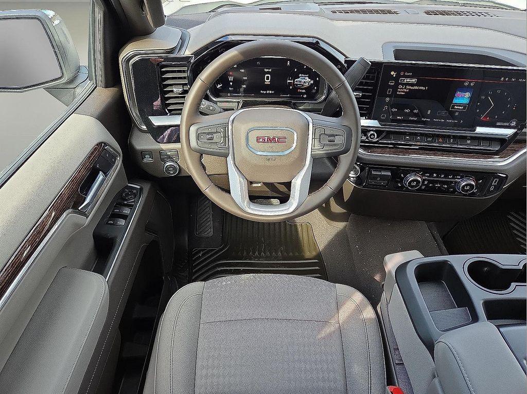 new 2026 GMC Sierra 1500 car, priced at $47,695