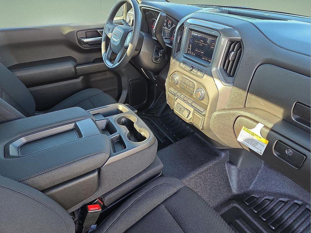 new 2026 GMC Sierra 1500 car, priced at $34,285