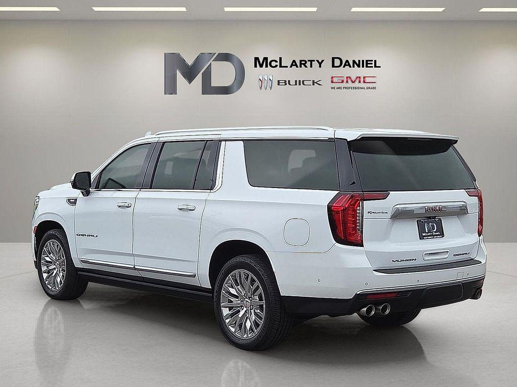 used 2023 GMC Yukon XL car, priced at $53,977