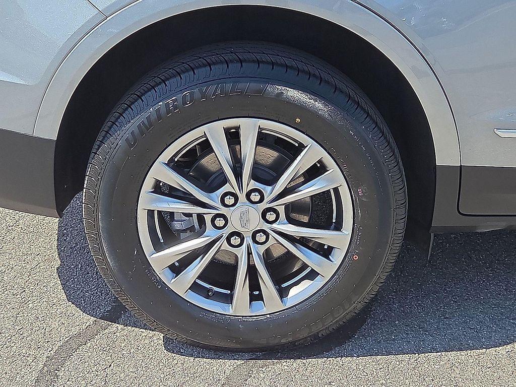 used 2023 Cadillac XT5 car, priced at $27,955