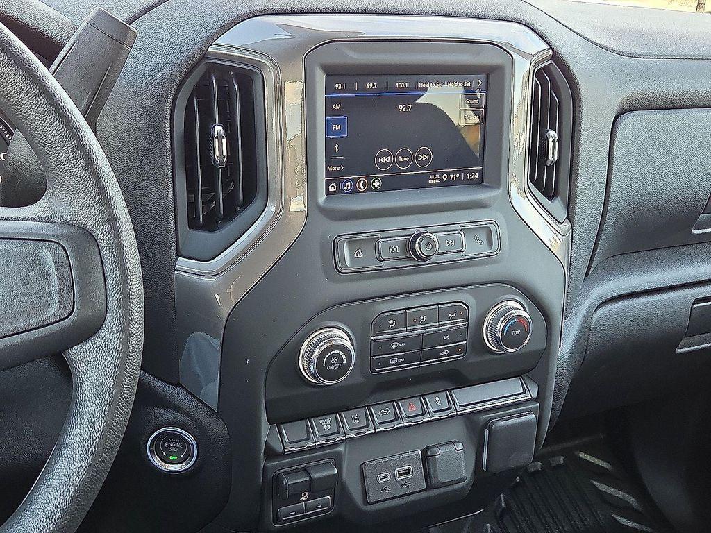 new 2026 GMC Sierra 2500 car, priced at $58,960