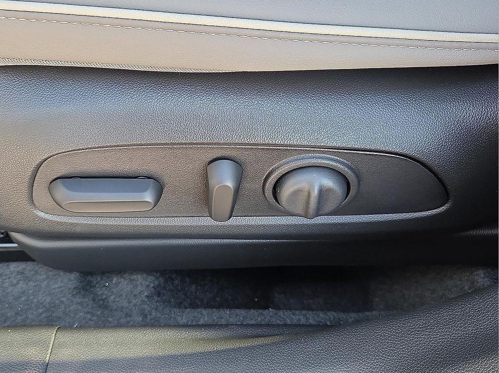 new 2026 Buick Envista car, priced at $31,117