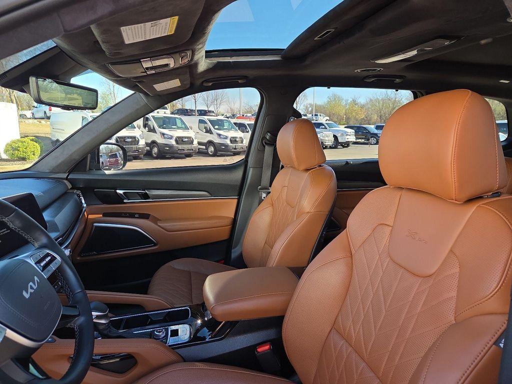 used 2025 Kia Telluride car, priced at $46,550