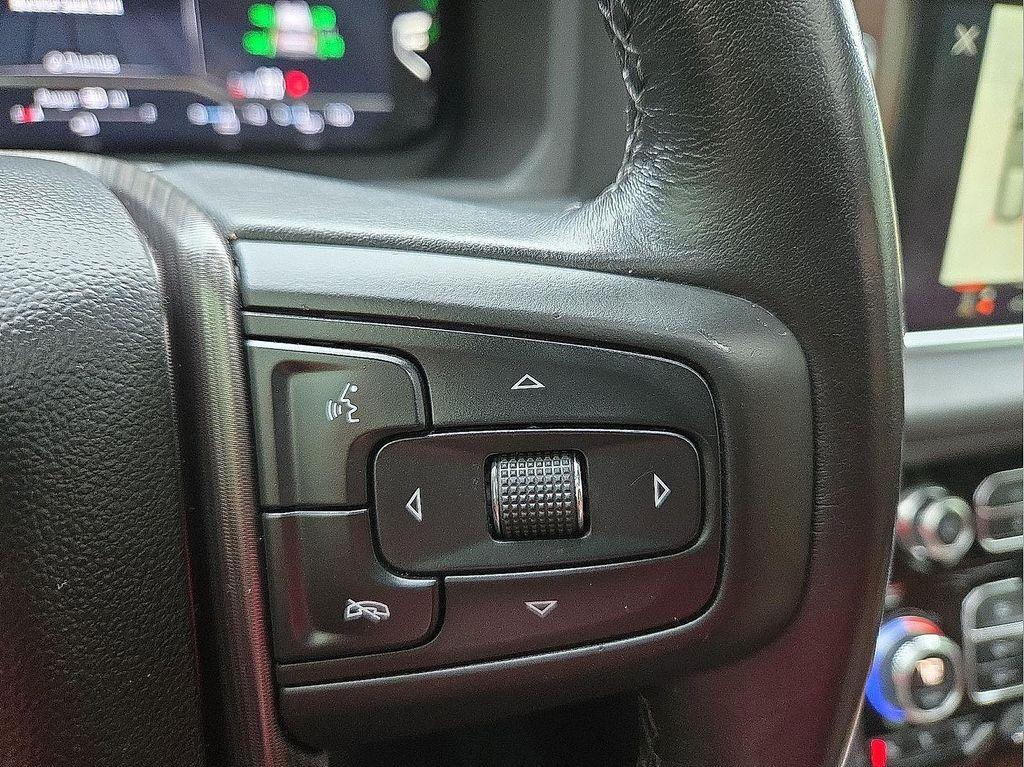 used 2023 GMC Yukon car, priced at $62,290