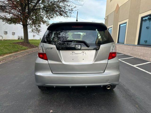 2012 Silver Honda Fit
