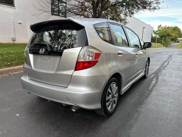 2012 Silver Honda Fit