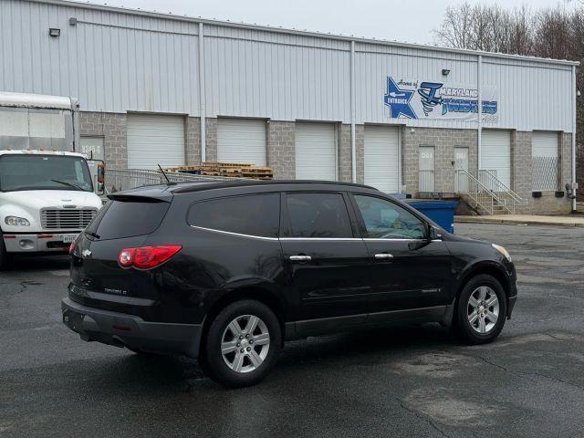 used 2009 Chevrolet Traverse car, priced at $6,592