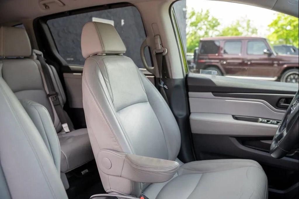 used 2018 Honda Odyssey car, priced at $19,998