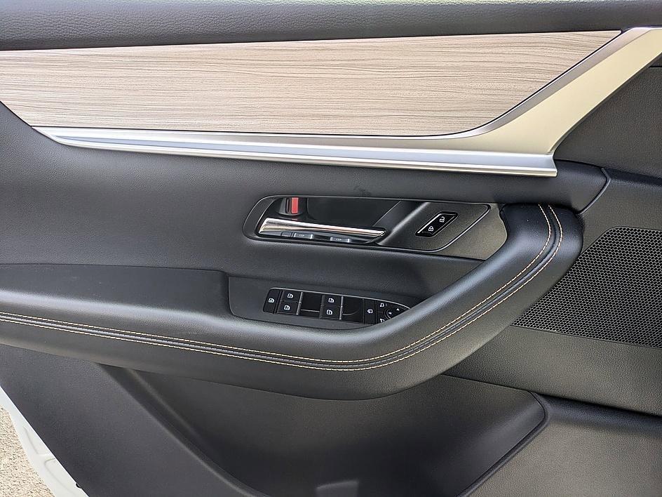 new 2026 Mazda CX-90 car, priced at $45,524