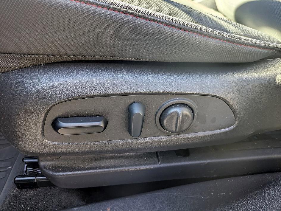 used 2023 Chevrolet TrailBlazer car, priced at $19,988