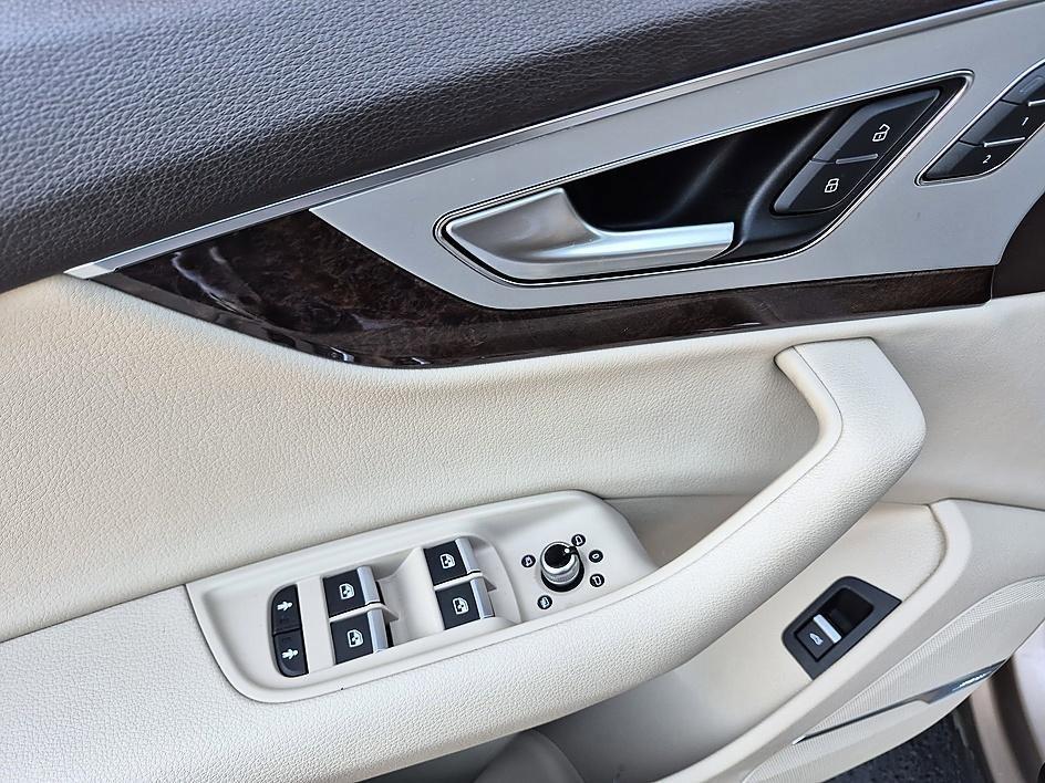 used 2019 Audi Q7 car, priced at $16,788