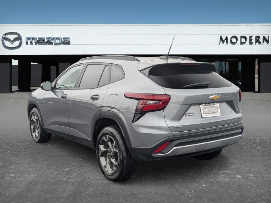 used 2025 Chevrolet Trax car, priced at $18,468