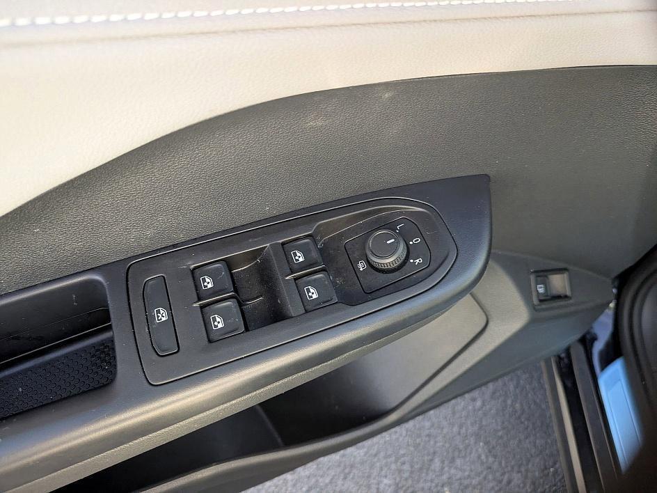 used 2024 Volkswagen Taos car, priced at $19,645