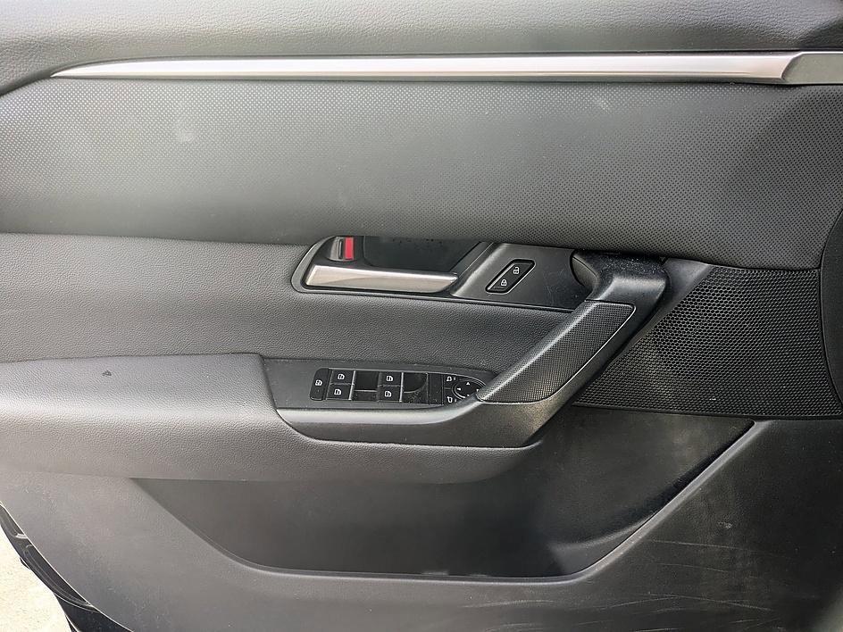 used 2025 Mazda CX-50 car, priced at $29,787