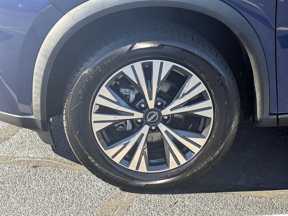 used 2023 Nissan Rogue car, priced at $17,919