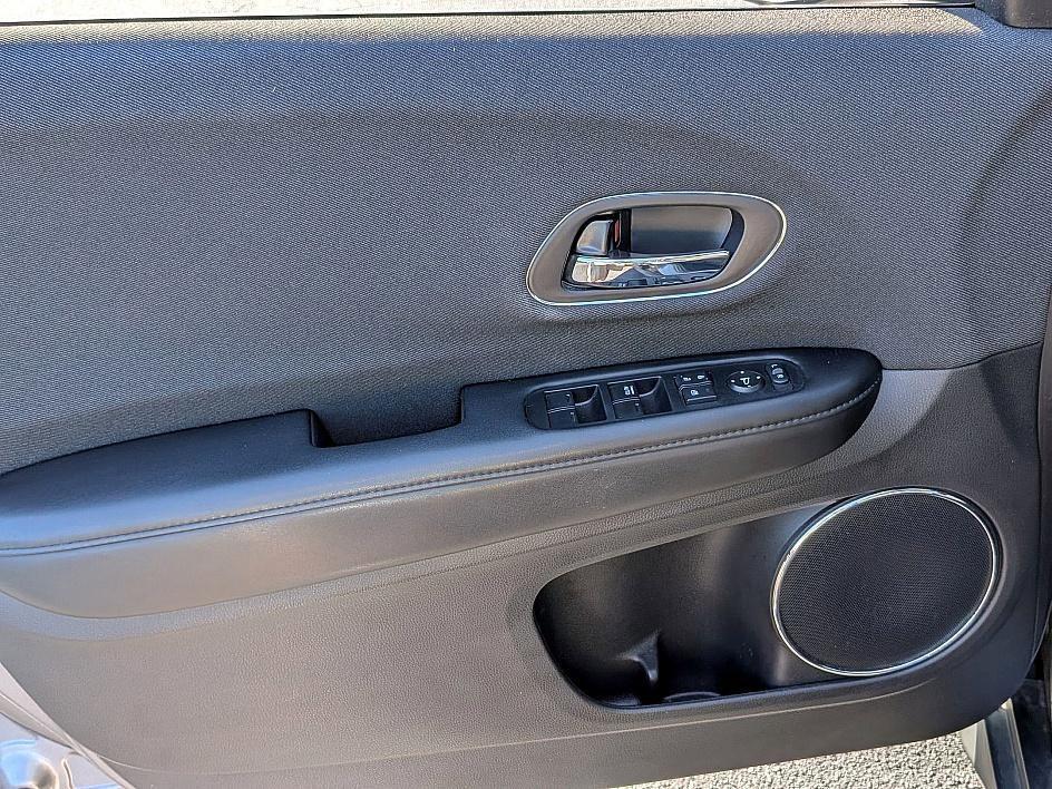 used 2022 Honda HR-V car, priced at $17,664