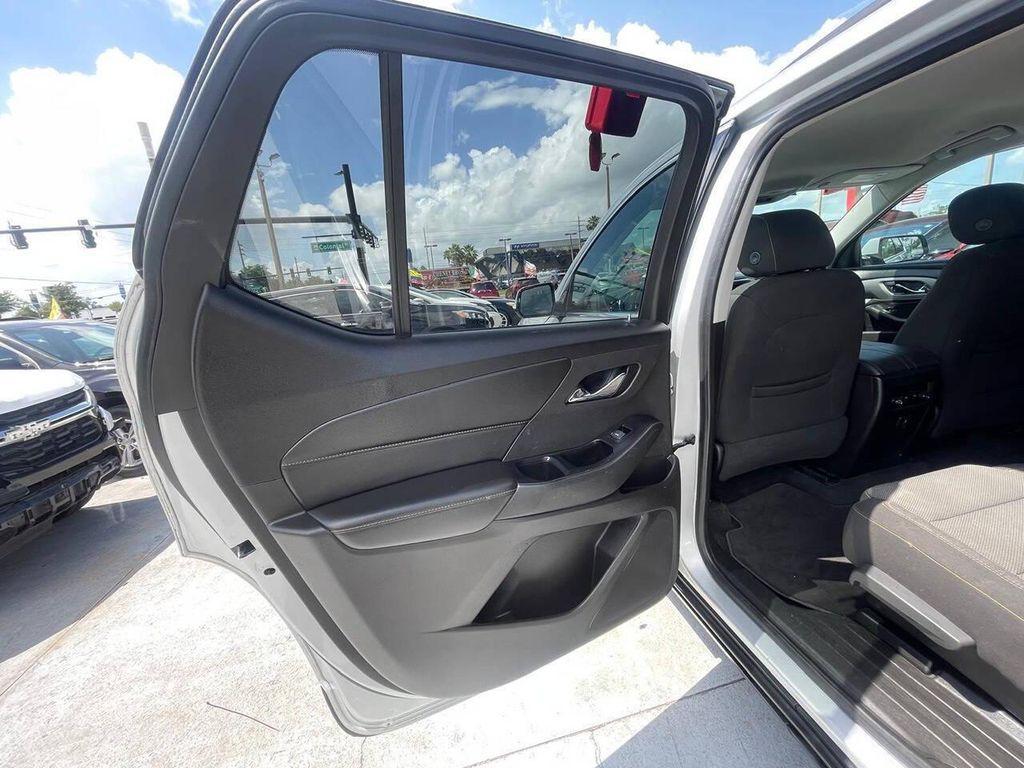 used 2019 Chevrolet Traverse car, priced at $11,990