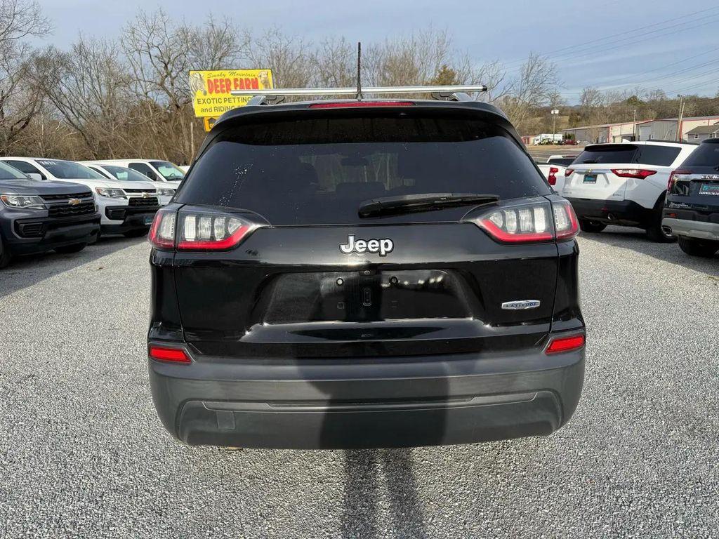 used 2019 Jeep Cherokee car, priced at $12,995