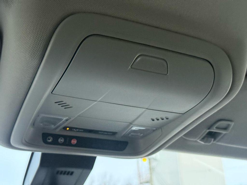 used 2022 Chevrolet Equinox car, priced at $14,295