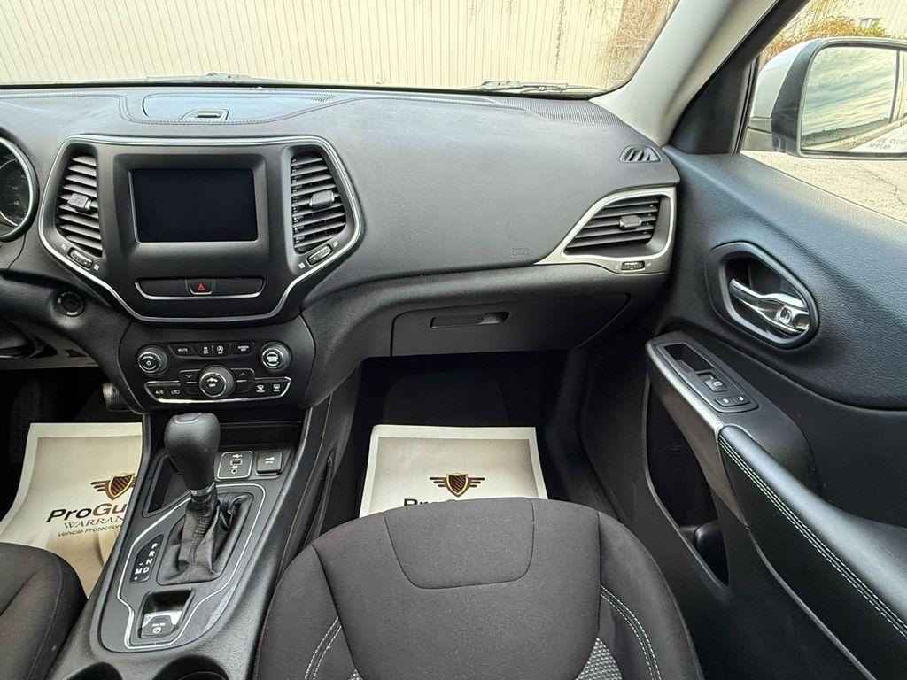 used 2020 Jeep Cherokee car, priced at $12,850