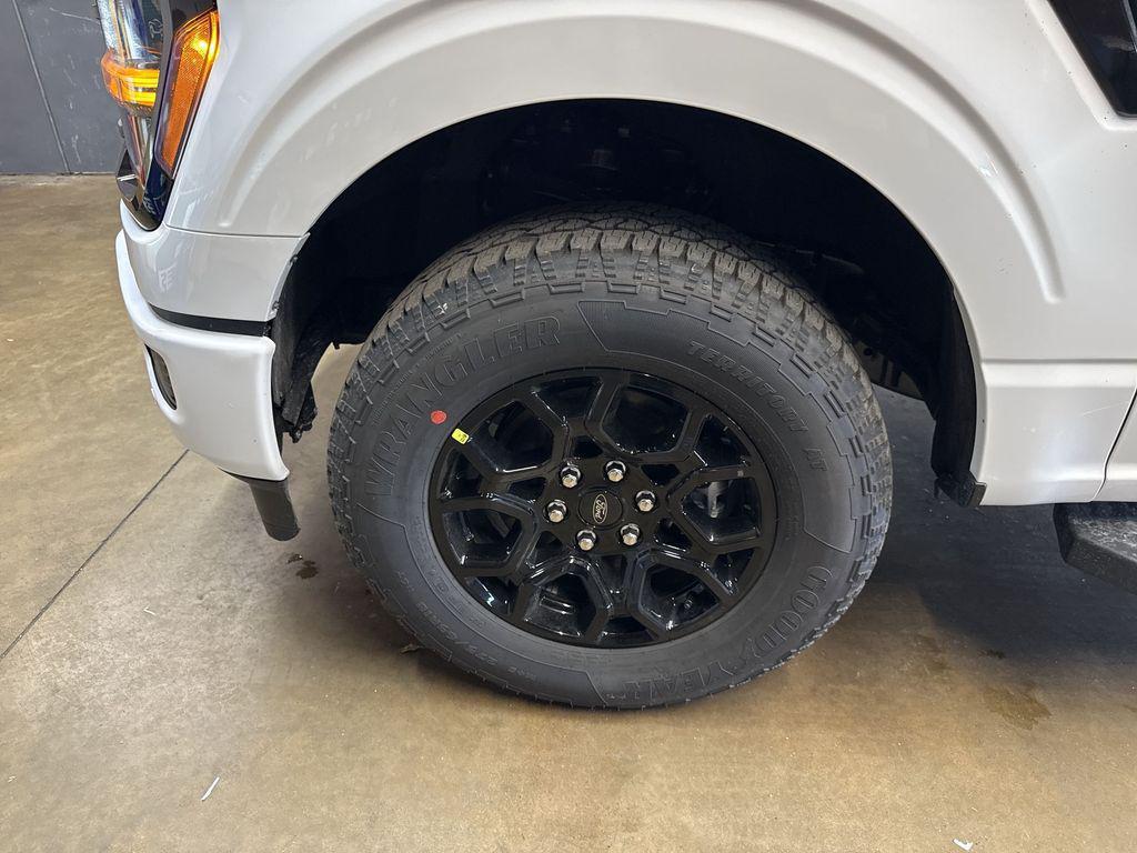 new 2026 Ford F-150 car, priced at $58,324