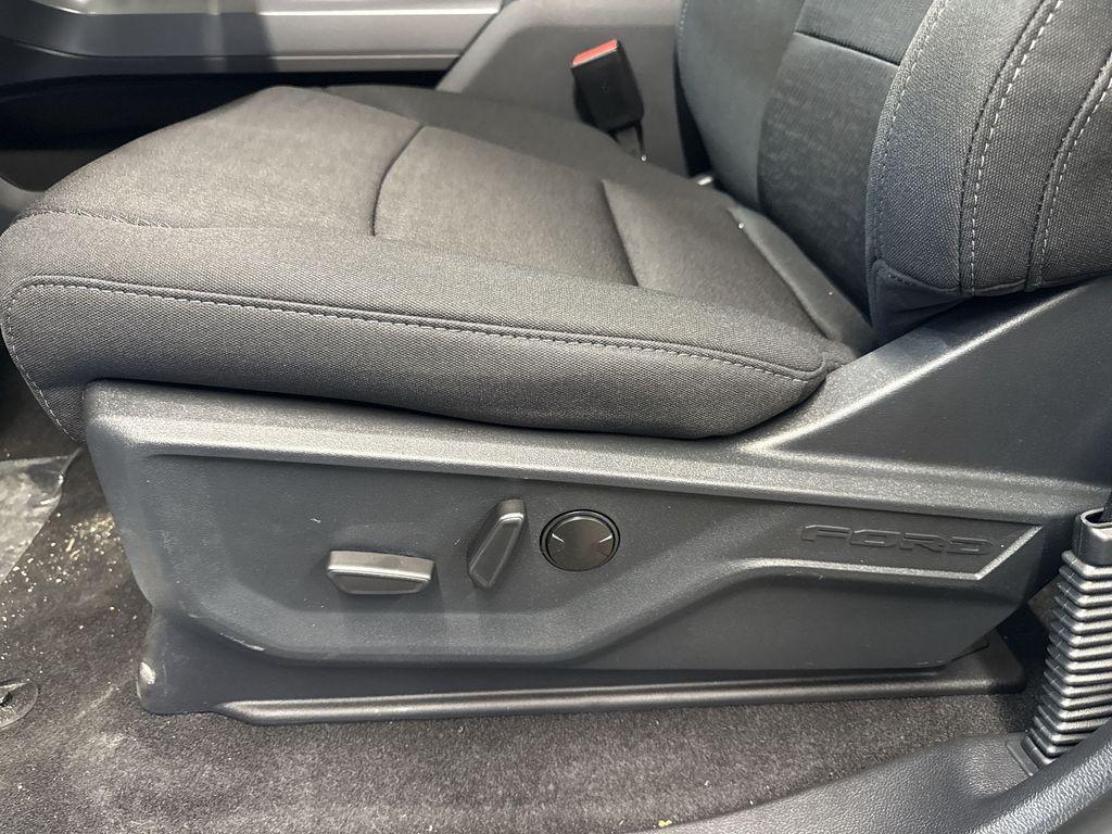 new 2026 Ford F-150 car, priced at $58,324