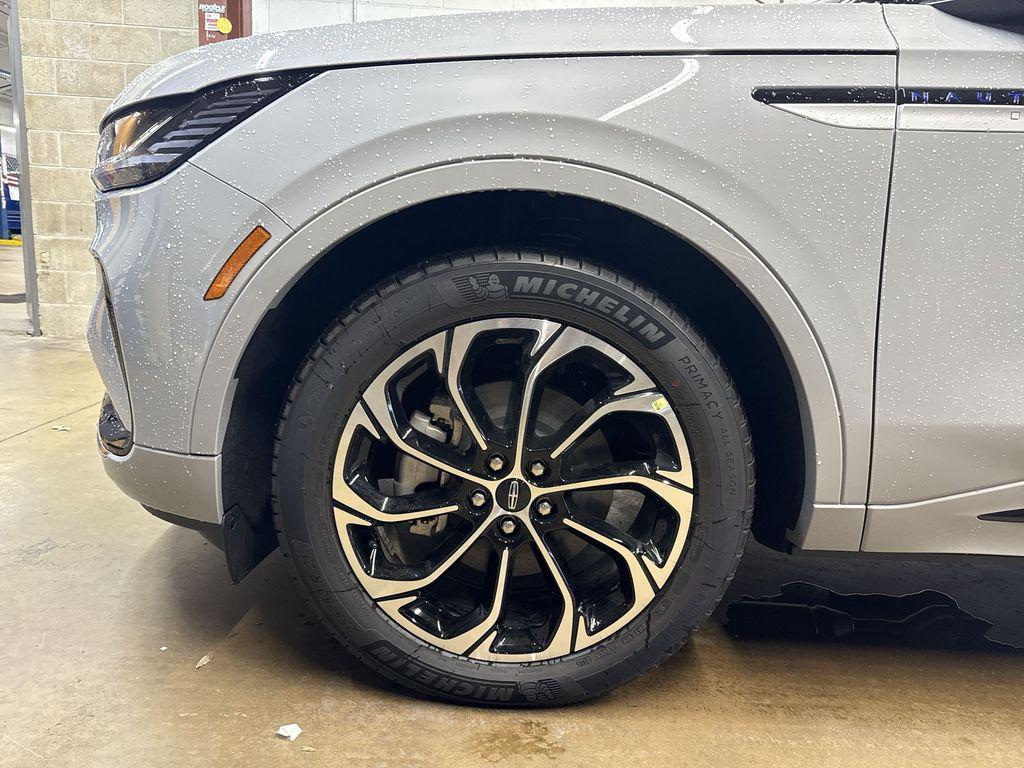 new 2026 Lincoln Nautilus car, priced at $69,340