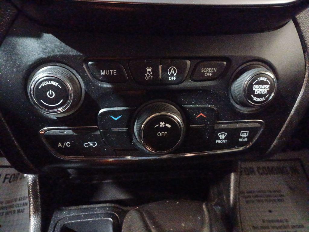 used 2019 Jeep Cherokee car, priced at $12,099