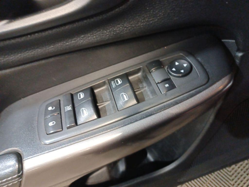 used 2019 Jeep Cherokee car, priced at $12,099