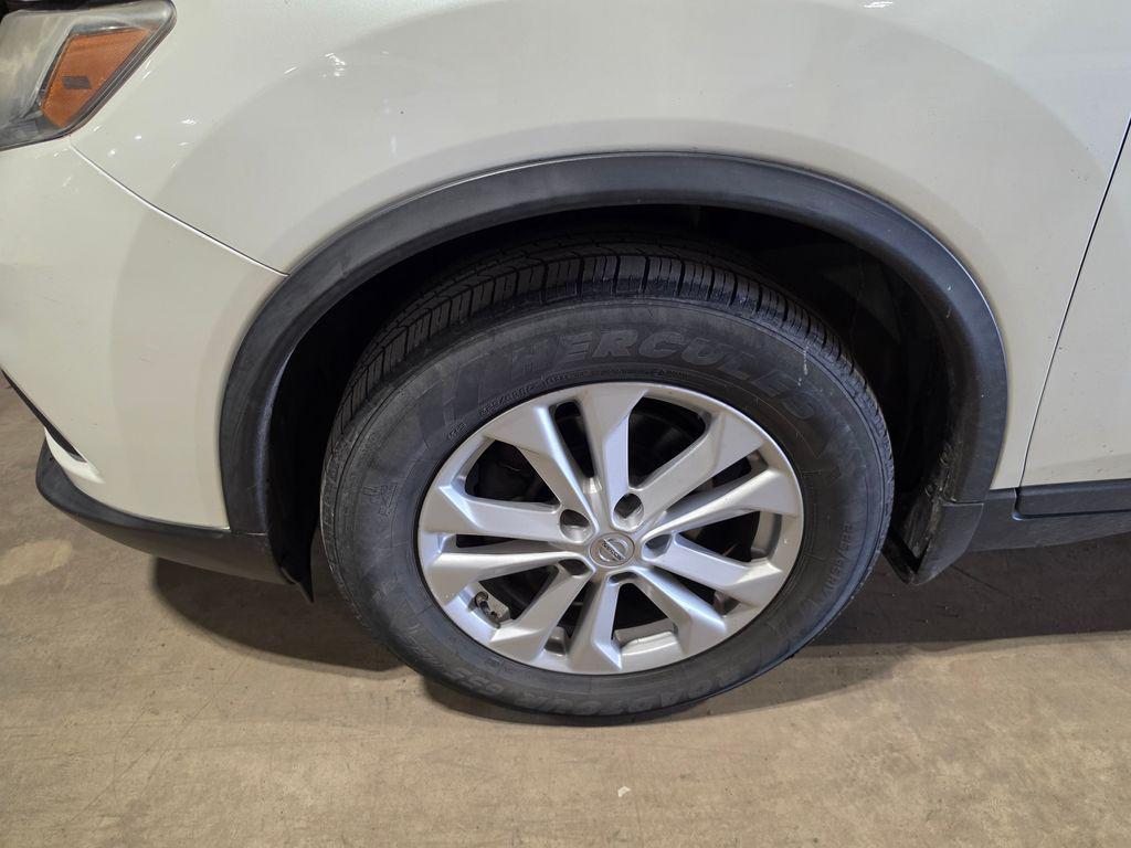 used 2015 Nissan Rogue car, priced at $10,978