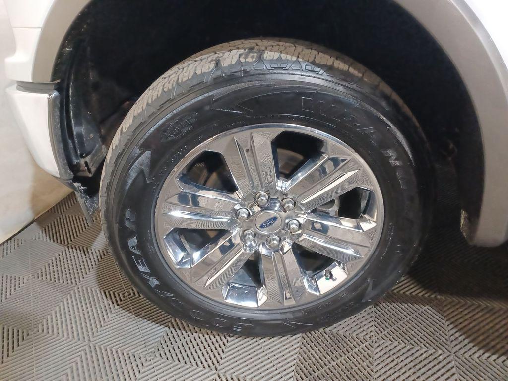 used 2019 Ford F-150 car, priced at $28,621