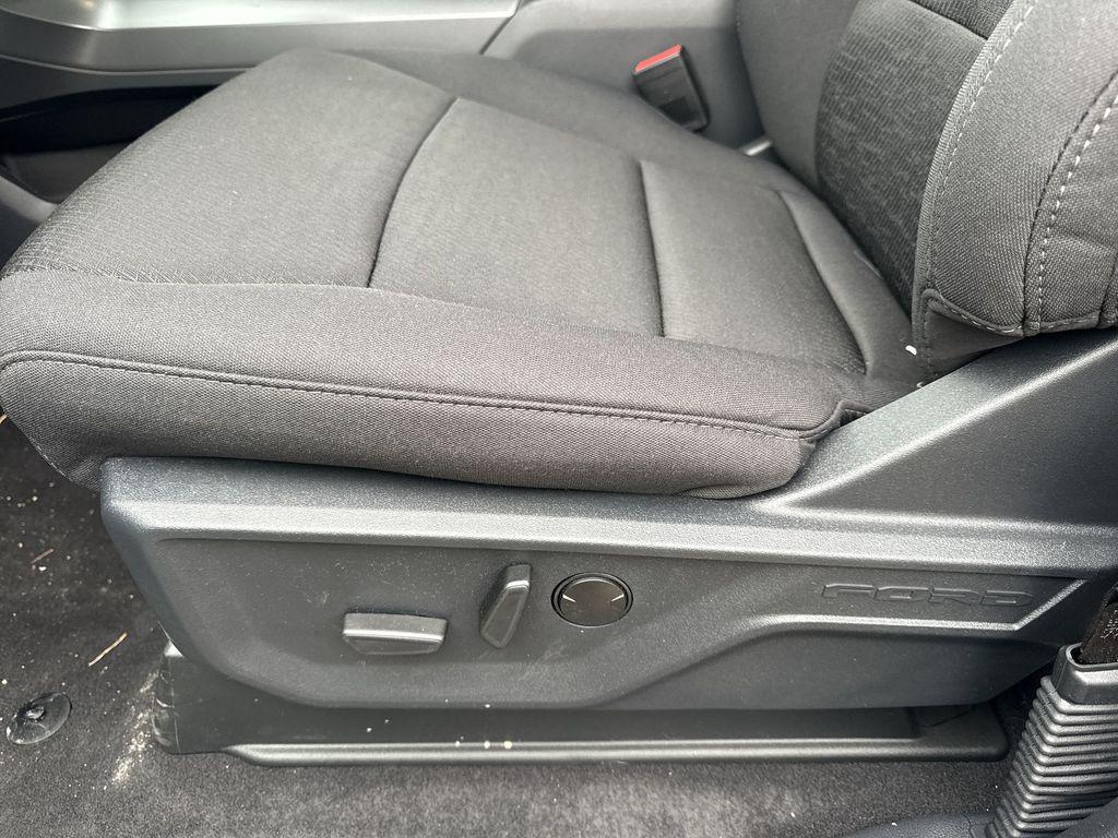 new 2026 Ford F-150 car, priced at $58,380