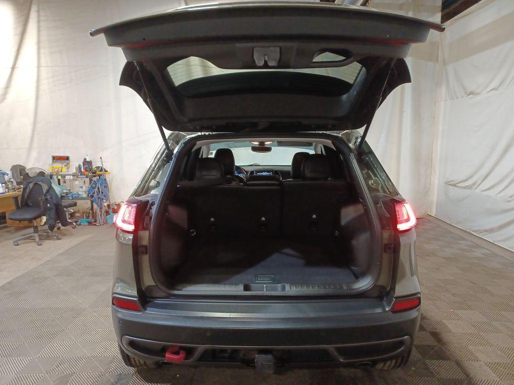 used 2019 Jeep Cherokee car, priced at $16,505