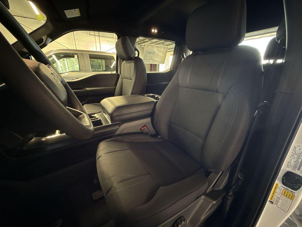 new 2026 Ford F-150 car, priced at $48,175