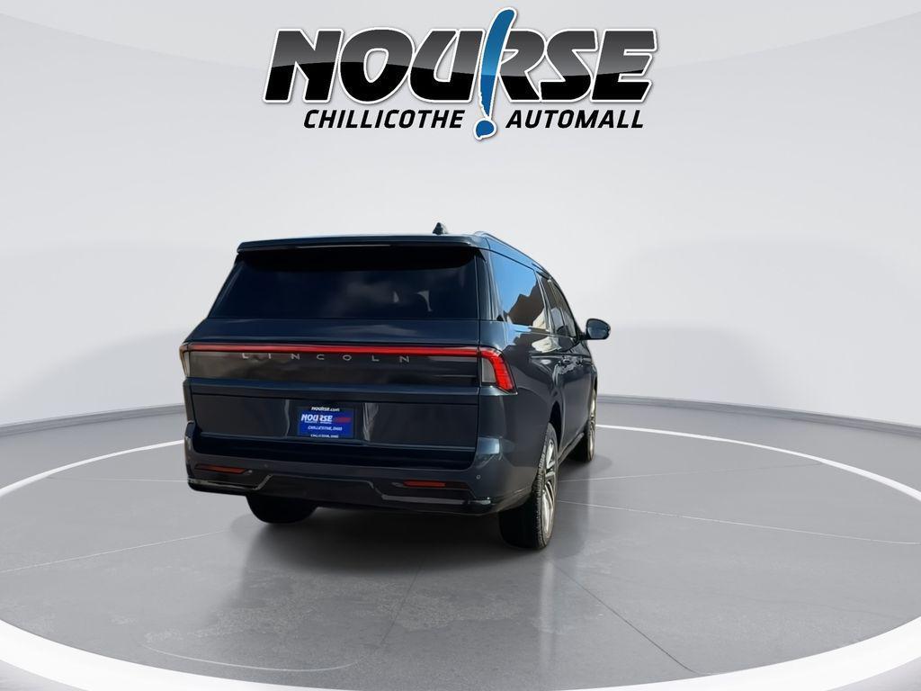 new 2026 Lincoln Navigator car, priced at $112,085