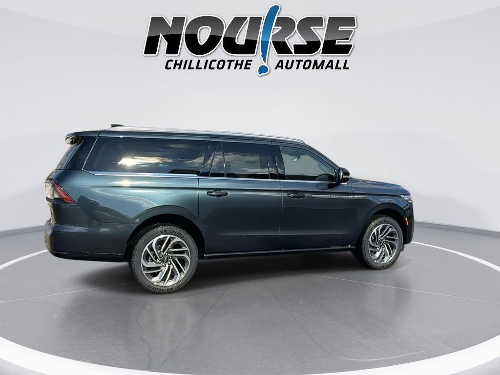 new 2026 Lincoln Navigator car, priced at $112,085