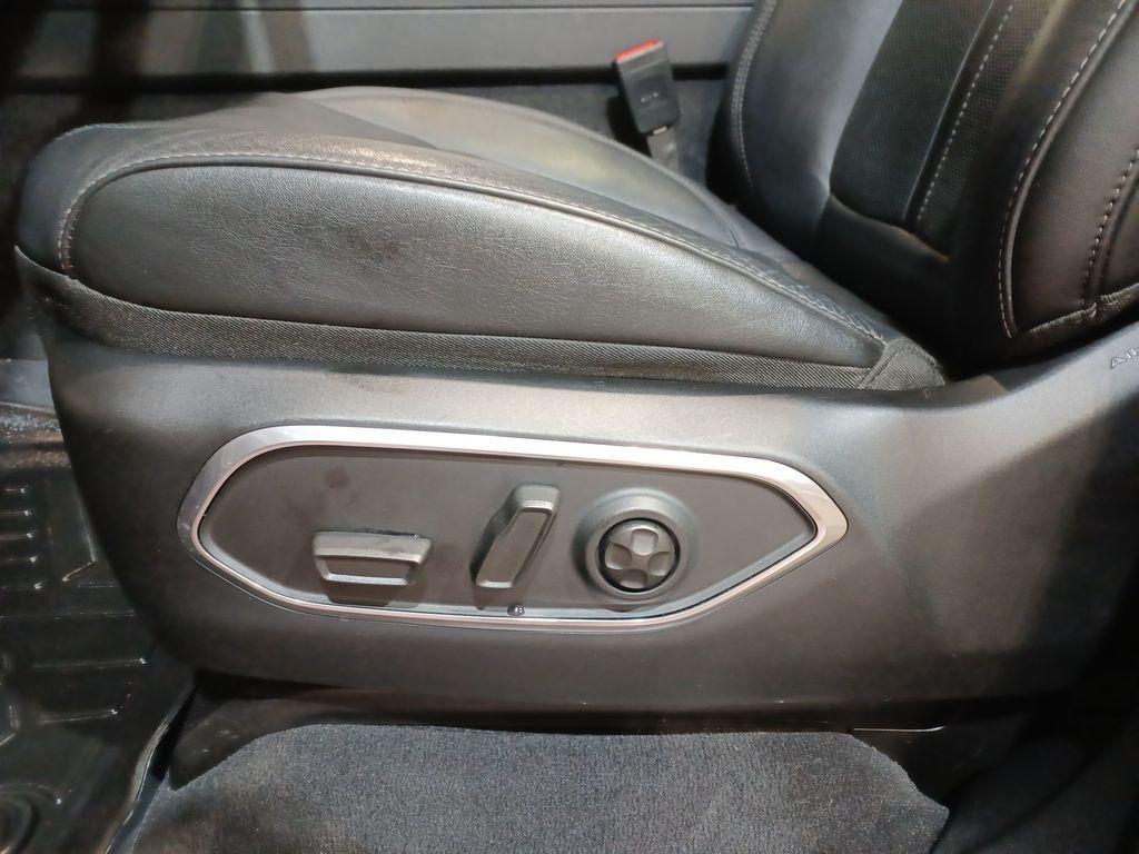 used 2023 Jeep Wagoneer car, priced at $44,730