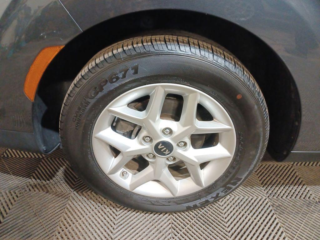 used 2021 Kia Soul car, priced at $13,231