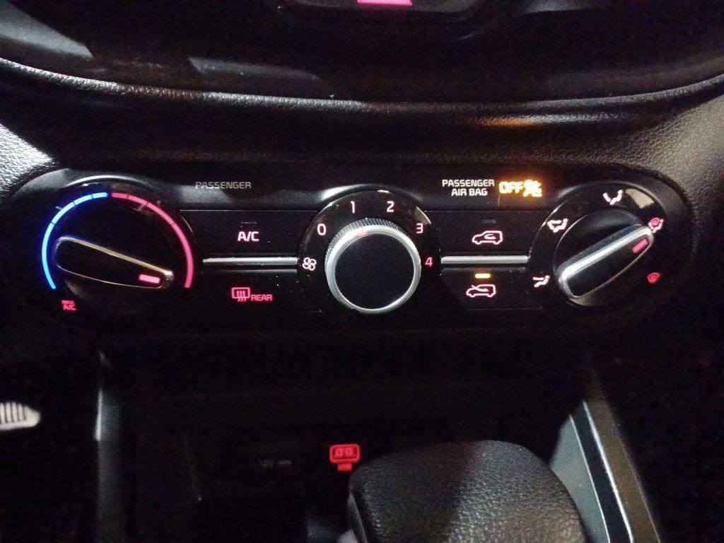 used 2021 Kia Soul car, priced at $13,231