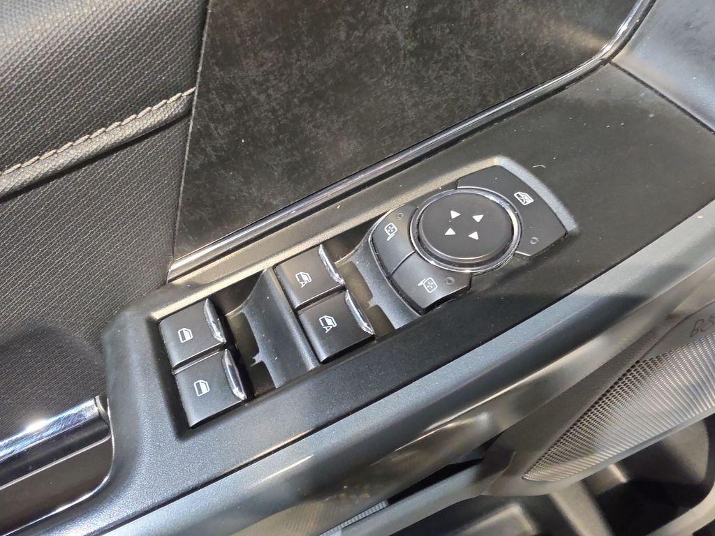 used 2022 Ford F-150 car, priced at $39,367