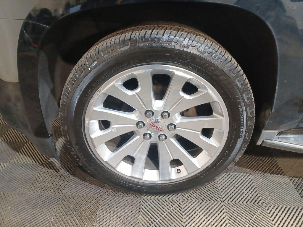 used 2016 GMC Yukon XL car, priced at $26,590