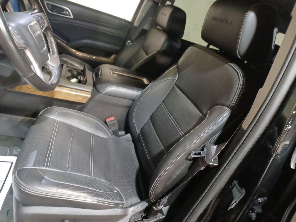 used 2016 GMC Yukon XL car, priced at $26,590