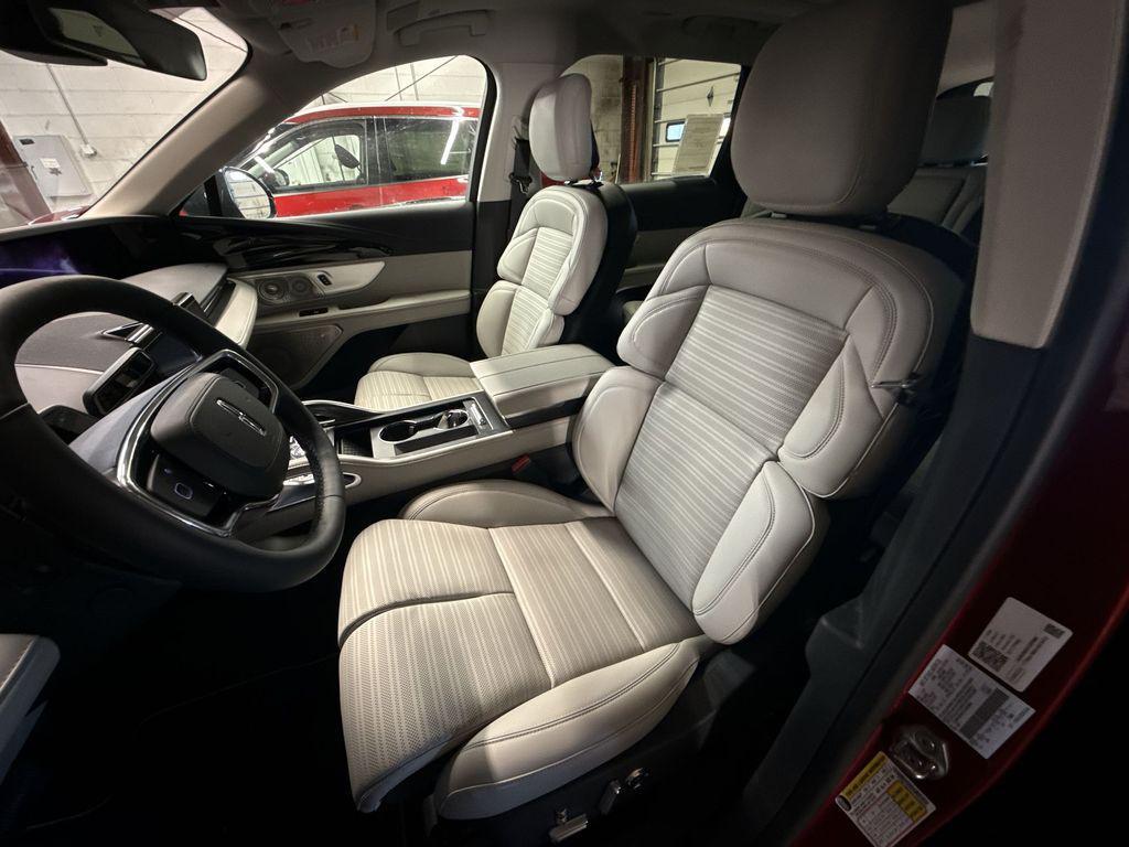 new 2026 Lincoln Nautilus car, priced at $67,884