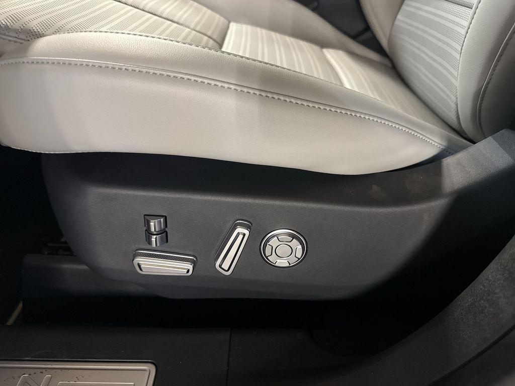 new 2026 Lincoln Nautilus car, priced at $67,884